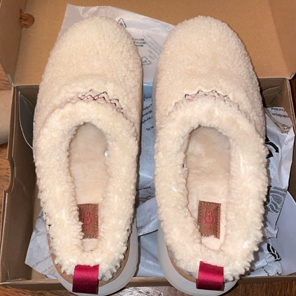 UGG Tazz Braid Platform - Neutral, Size 8